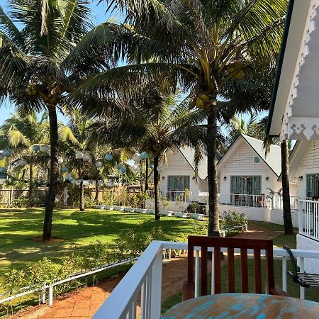 S2 Beach Cottages Morjim Ngoại thất bức ảnh