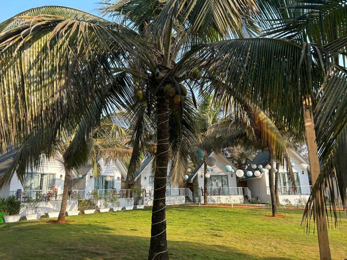 S2 Beach Cottages Morjim Ngoại thất bức ảnh
