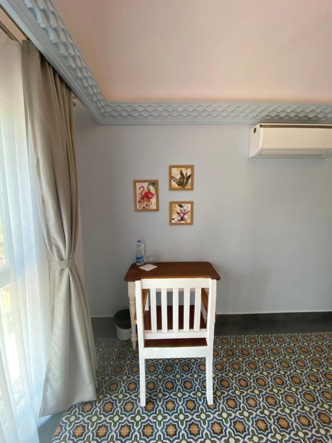 S2 Beach Cottages Morjim Ngoại thất bức ảnh