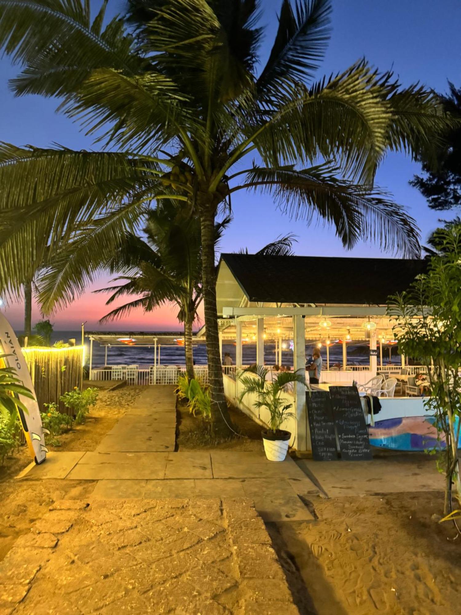 S2 Beach Cottages Morjim Ngoại thất bức ảnh
